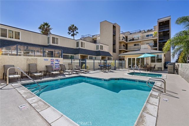 1 3rd Place 2, Long Beach, CA 90802