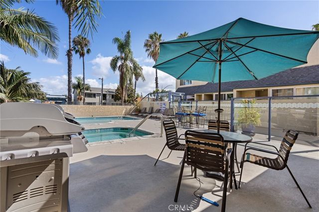 1 3rd Place 2, Long Beach, CA 90802