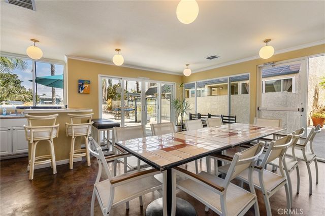 1 3rd Place 2, Long Beach, CA 90802