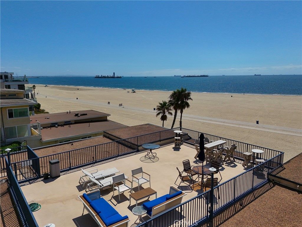 1 3rd Place 2, Long Beach, CA 90802