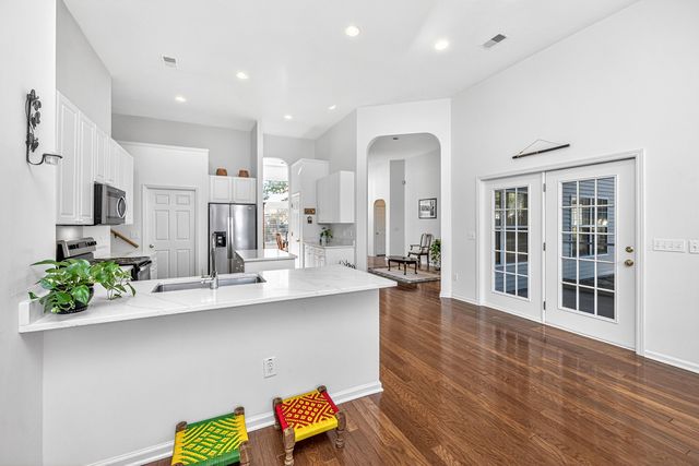 102 Corral Circle, Summerville, SC 29485