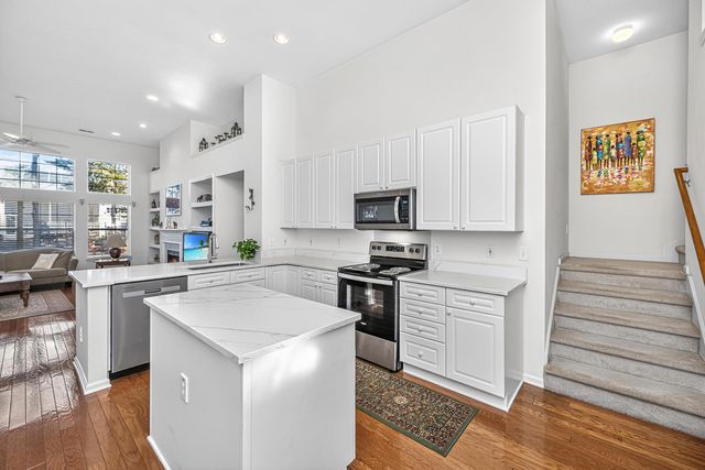 102 Corral Circle, Summerville, SC 29485