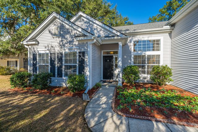 102 Corral Circle, Summerville, SC 29485