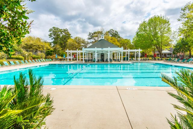 102 Corral Circle, Summerville, SC 29485