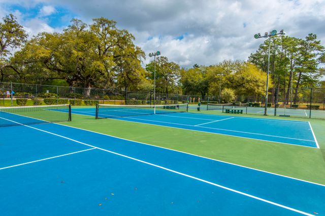 102 Corral Circle, Summerville, SC 29485