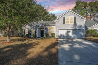 102 Corral Circle, Summerville, SC 29485