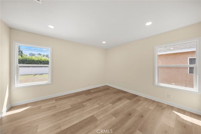 2710 Magnolia, Long Beach, CA 90806