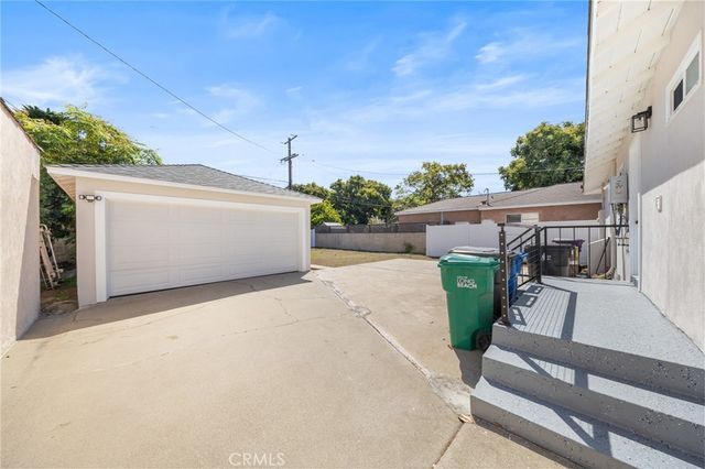 2710 Magnolia, Long Beach, CA 90806