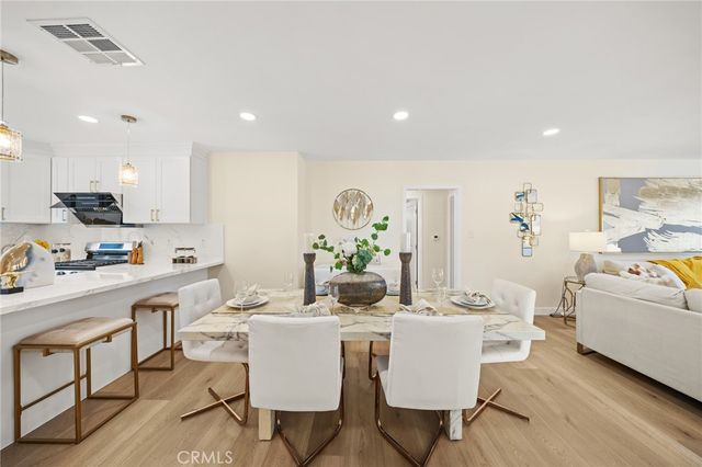 2710 Magnolia, Long Beach, CA 90806
