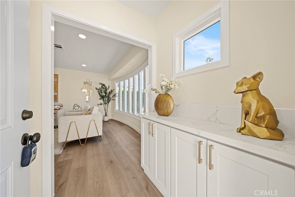 2710 Magnolia, Long Beach, CA 90806 — photo 3