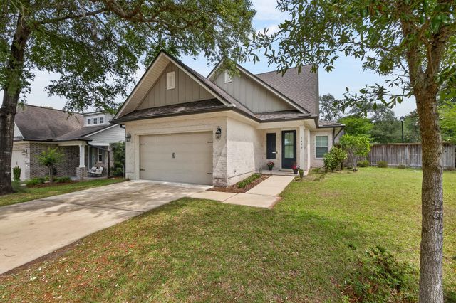 1990 Hattie Mae Lane, Niceville, FL 32578
