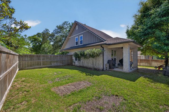 1990 Hattie Mae Lane, Niceville, FL 32578