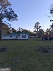 52 Edwards Kirkland Road, Hazlehurst, GA 31539