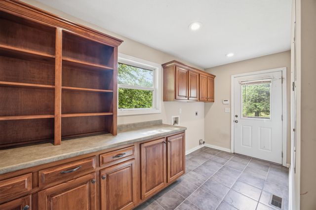 15593 Iles Road, Sale Creek, TN 37373