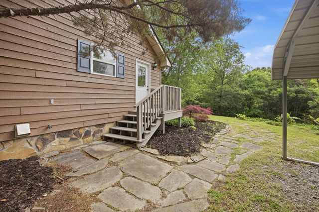 15593 Iles Road, Sale Creek, TN 37373