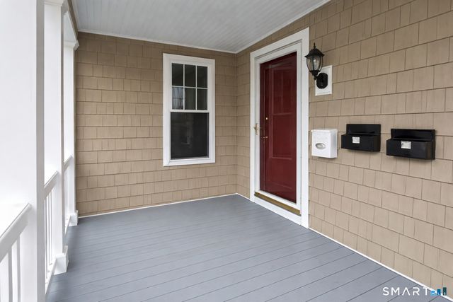 687 Hallett Street 1, Bridgeport, CT 06608