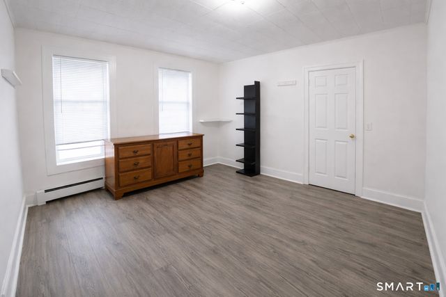 687 Hallett Street 1, Bridgeport, CT 06608