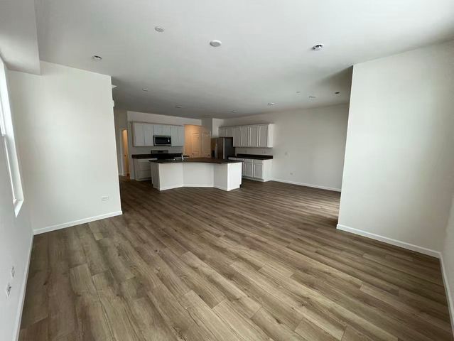 5922 Hawkweed Drive, Naperville, IL 60564