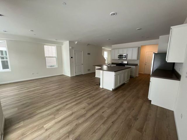 5922 Hawkweed Drive, Naperville, IL 60564