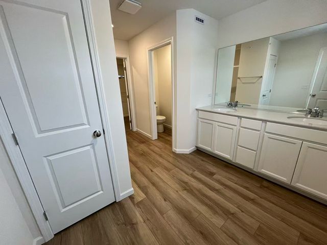 5922 Hawkweed Drive, Naperville, IL 60564