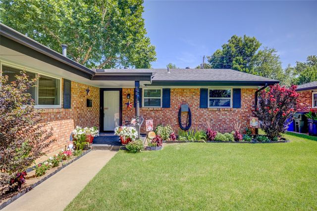 1713 Canterbury Street, Norman, OK 73069