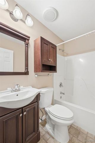 820 Glenhaven Drive, O'fallon, MO 63366