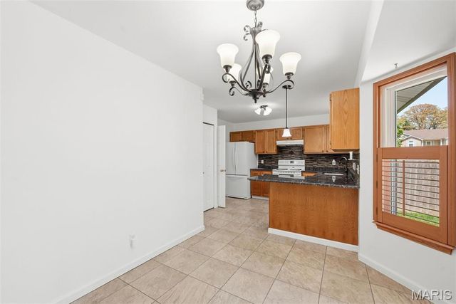 820 Glenhaven Drive, O'fallon, MO 63366