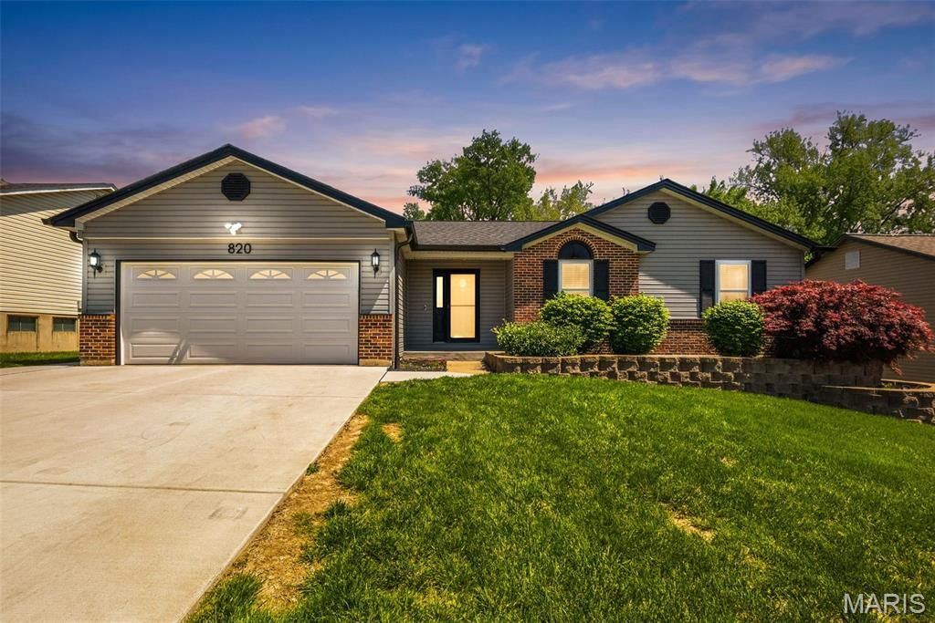 820 Glenhaven Drive, O'fallon, MO 63366