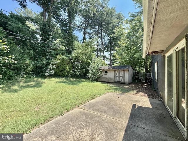 44 HENDERSON LN, Willingboro, NJ 08046