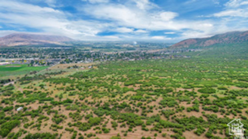 Image 17 of property listing at 14717 S 5200 W, Santaquin, UT 84655