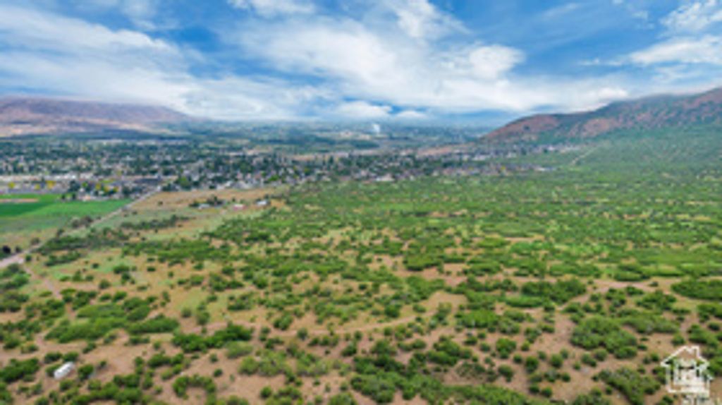Image 18 of property listing at 14717 S 5200 W, Santaquin, UT 84655