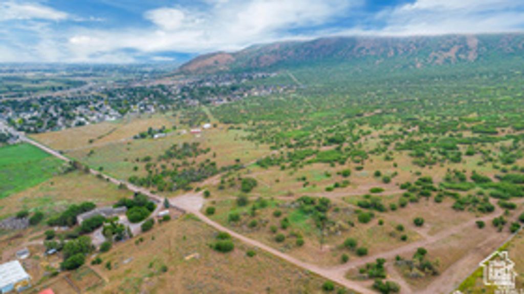 Image 20 of property listing at 14717 S 5200 W, Santaquin, UT 84655