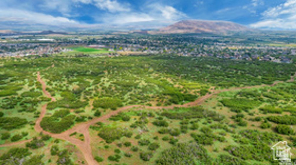 Image 4 of property listing at 14717 S 5200 W, Santaquin, UT 84655