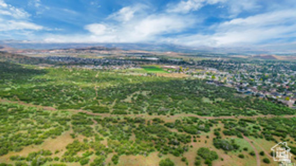 Image 7 of property listing at 14717 S 5200 W, Santaquin, UT 84655