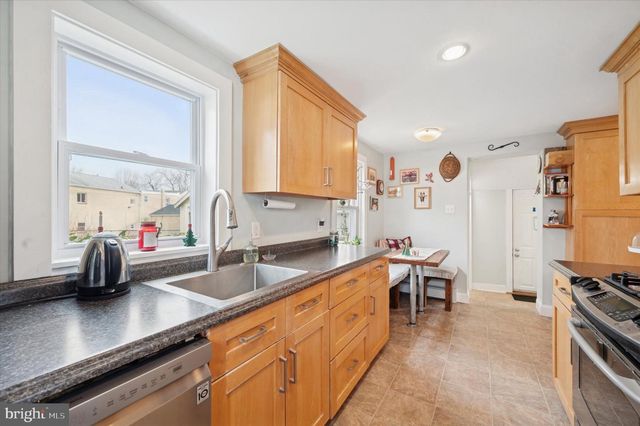 407 EMERALD ST, Media, PA 19063