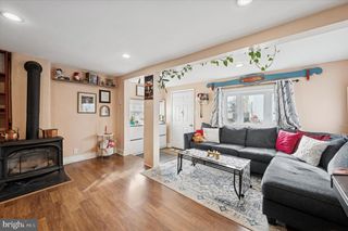 407 EMERALD ST, Media, PA 19063