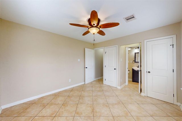 407 Arizona Street, La Porte, TX 77571