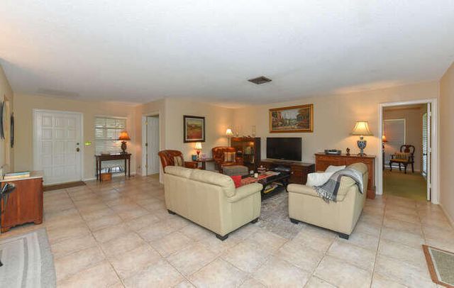 493 Forestview Drive, Atlantis, FL 33462