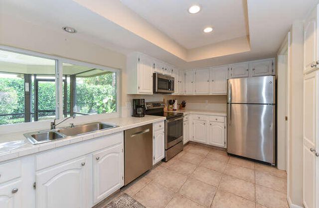 493 Forestview Drive, Atlantis, FL 33462