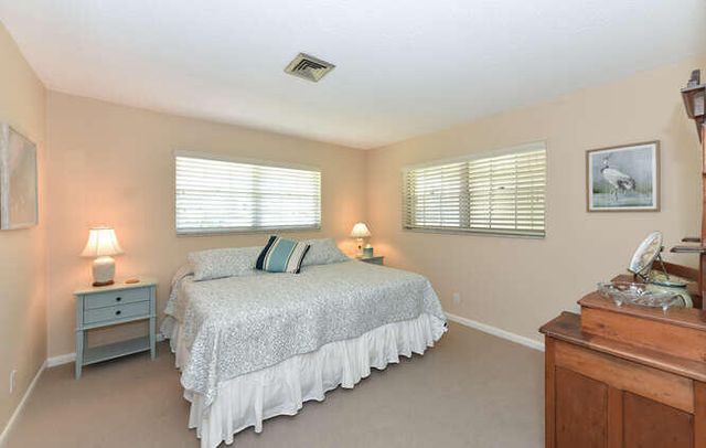 493 Forestview Drive, Atlantis, FL 33462