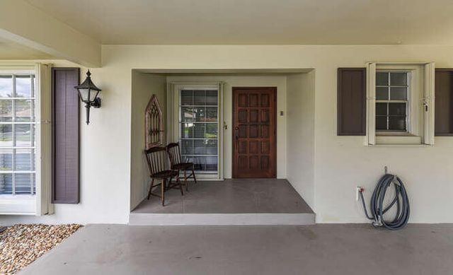 493 Forestview Drive, Atlantis, FL 33462