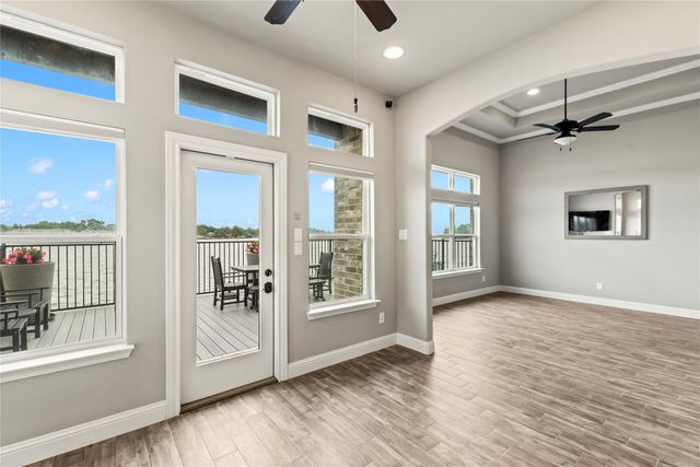 164 Marina Drive, Mabank, TX 75156
