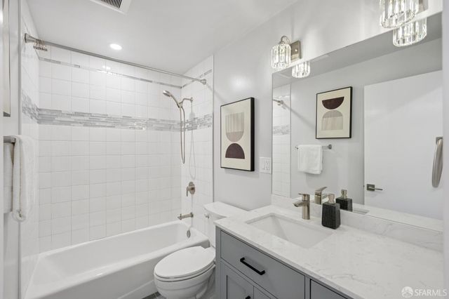 3011 20th Street 2, San Francisco, CA 94110