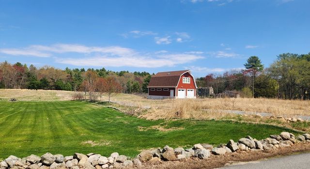 147 N Mill Street, Holliston, MA 01746