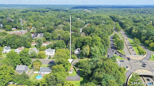 5167 Main Street, Trumbull, CT 06611