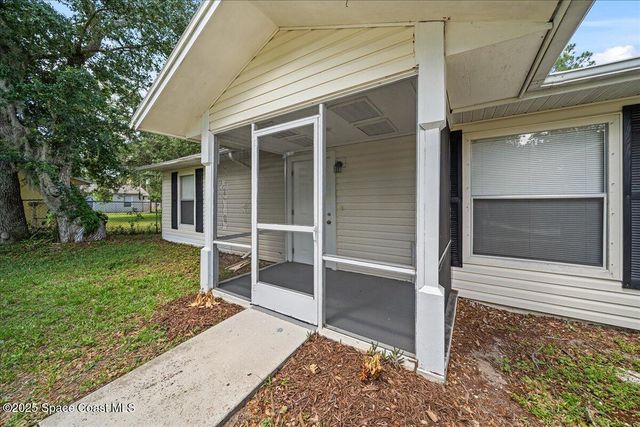 1254 Buffing Circle SE, Palm Bay, FL 32909