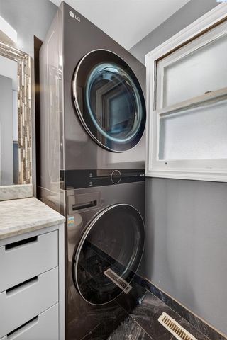 1536 W Ella St, Pasco, WA 99301