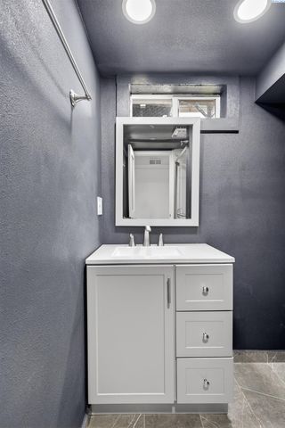 1536 W Ella St, Pasco, WA 99301