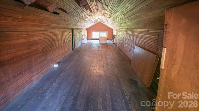 303 Bouchelle Street, Morganton, NC 28655