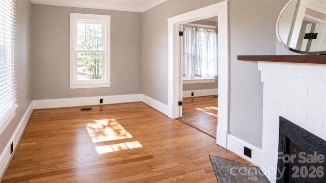 303 Bouchelle Street, Morganton, NC 28655